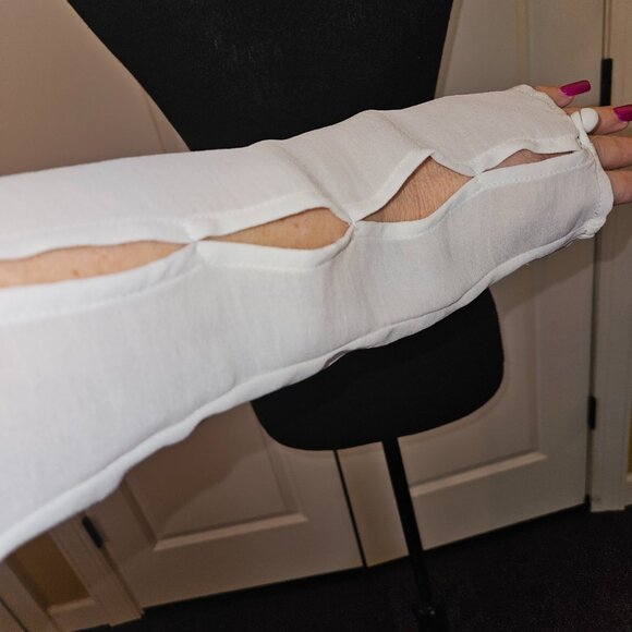 CAbi White Blouse with Cut Outs in Sleeves - Picture 3 of 6
